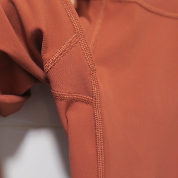 Lululemon Wunder Under High Rise Tight 25" legging Luxtreme cranberry Pink sz 2 - Picture 10 of 12